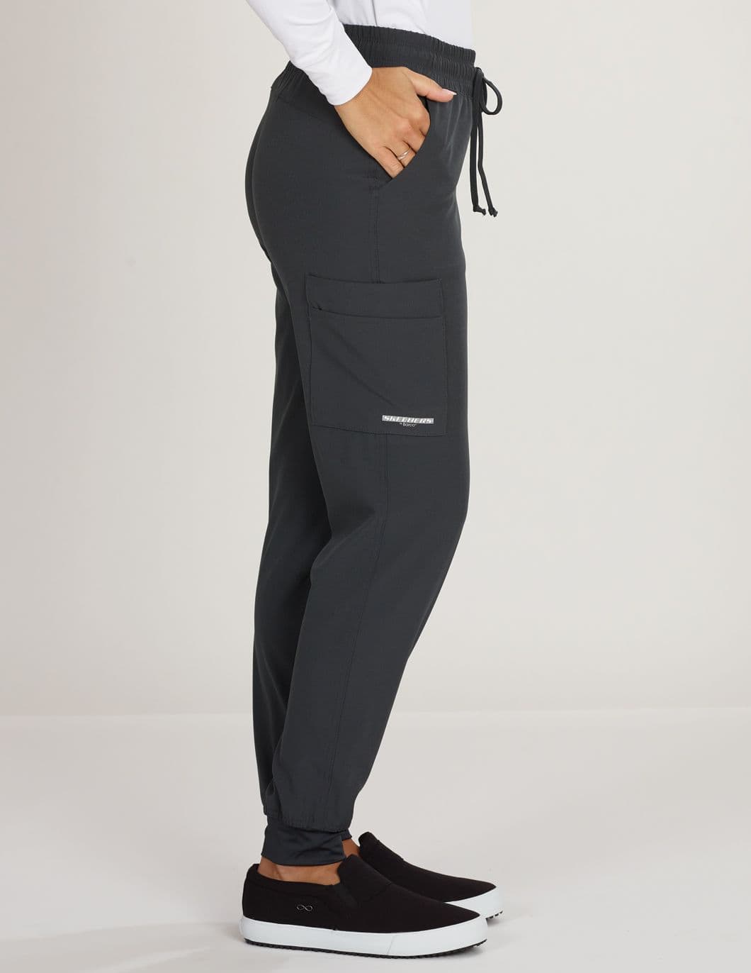 Skechers-Womens-Four-Pocket-Jogger-Scrub-Pant-Side2