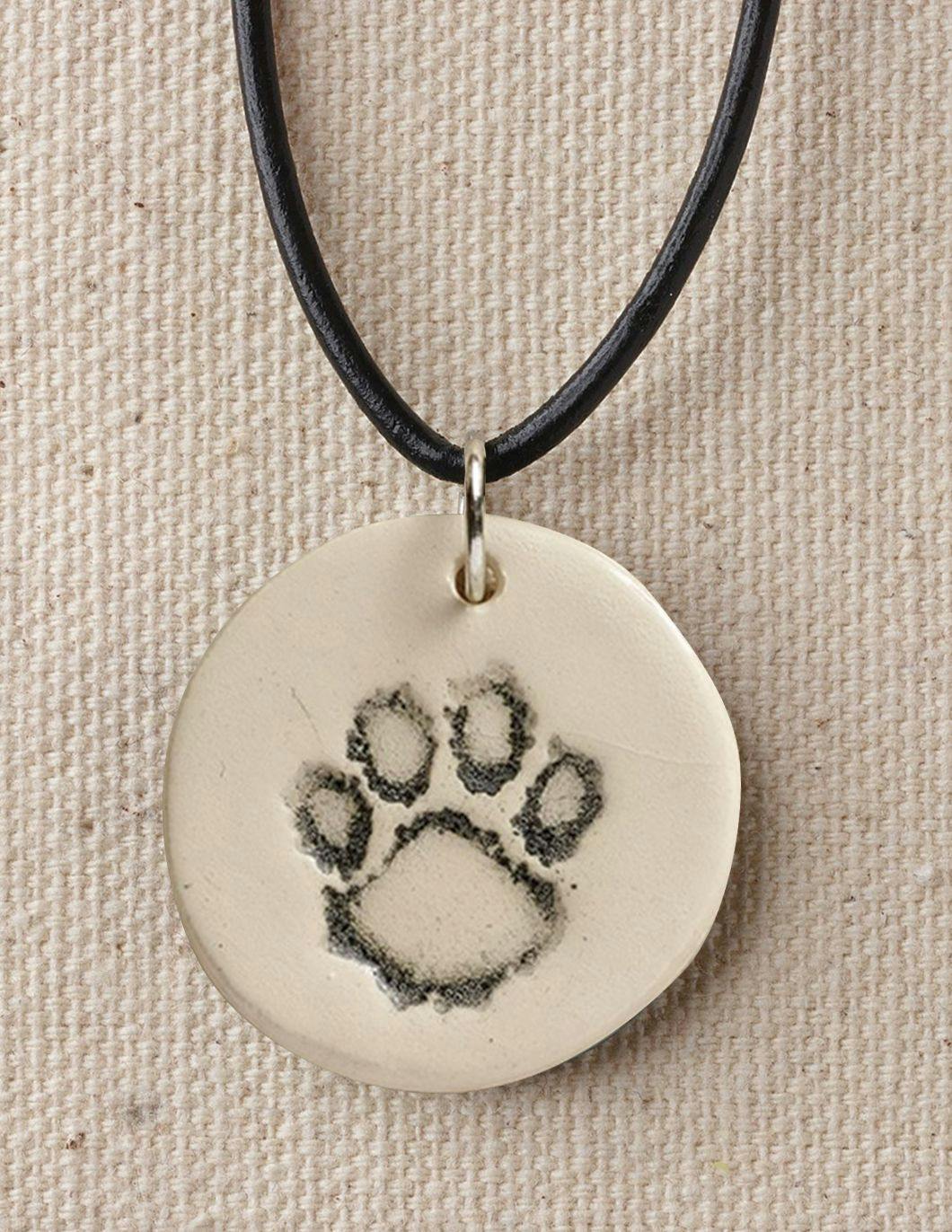ceramic-paw-necklace-natural